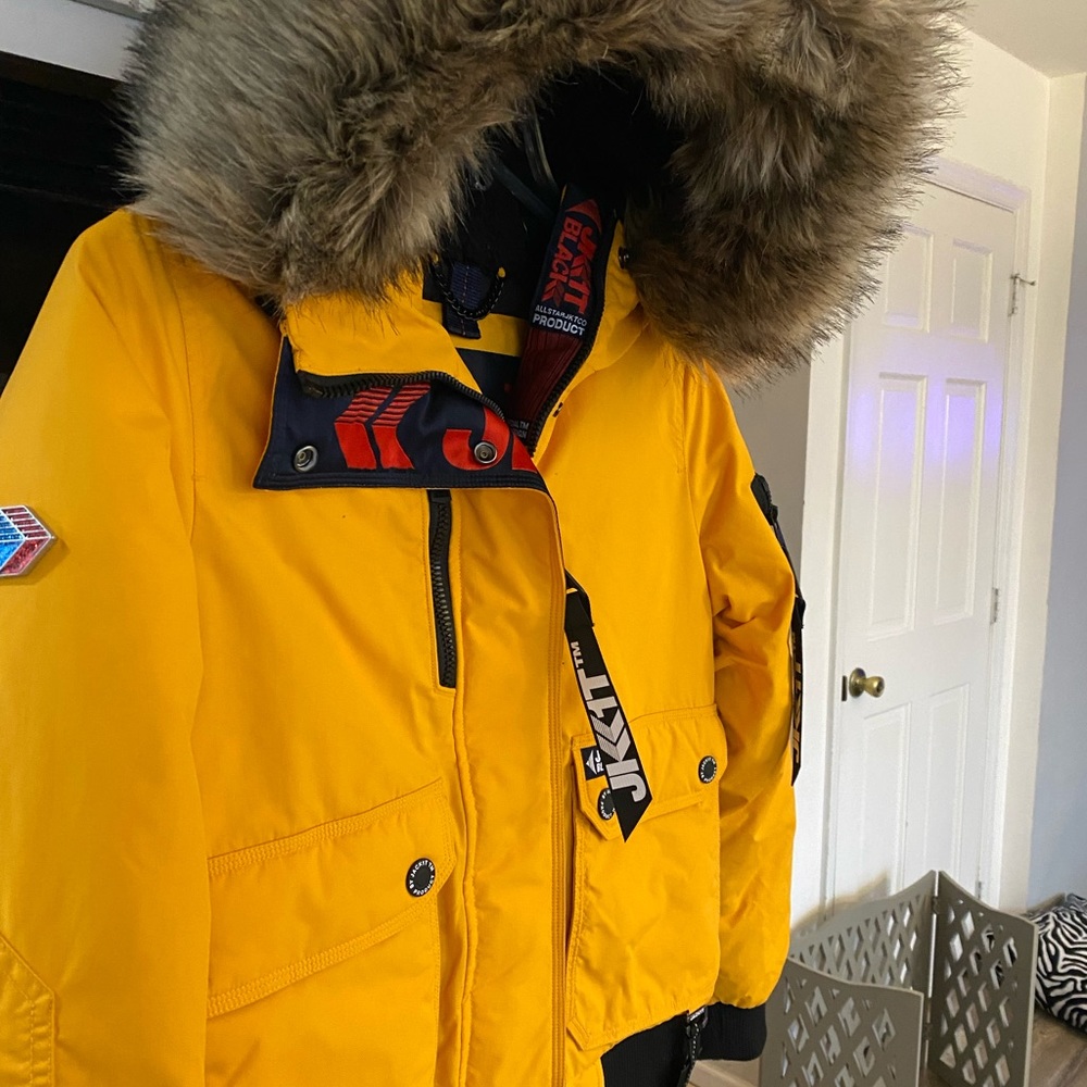 New without tags Yellow Large JK1T Down Parker Jacket